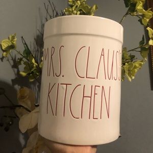 Rae Dunn Mrs. Claus Kitchen Utensil